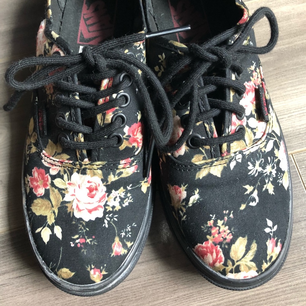 Floral Vans